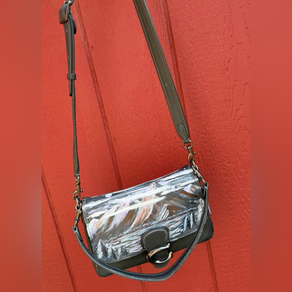 COACH Soft Tabby Bag, Leather & Pewter Hardware- Black 🖤 *Handpainted - Picture 5 of 17